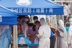 Trung Quốc thông báo nguồn gốc ổ Covid-19 mới ở Bắc Kinh, WHO nói 'chưa chắc chắn, cần điều tra'