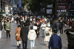 IMF tung dự báo mới, covid-19 'nương tay' với các nền kinh tế châu Á