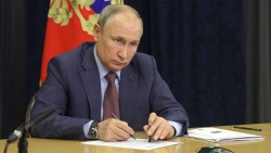 Hiệp ước Bầu trời Mở: Tổng thống Nga hạ bút, chấm hết!