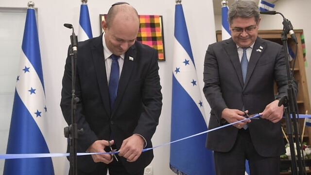 tong thong honduras tuyen bo gay tranh cai jerusalem thu do bat diet cua israel