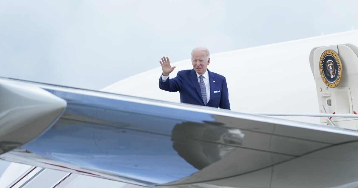 Tổng thống Mỹ Biden ra quyết định bất ngờ sau 'món quà' của Saudi Arabia? (Nguồn: Washington Examiner) Tổng thống Mỹ Biden ra quyết định bất ngờ sau 'món quà' của Saudi Arabia? (Nguồn: Washington Examiner)