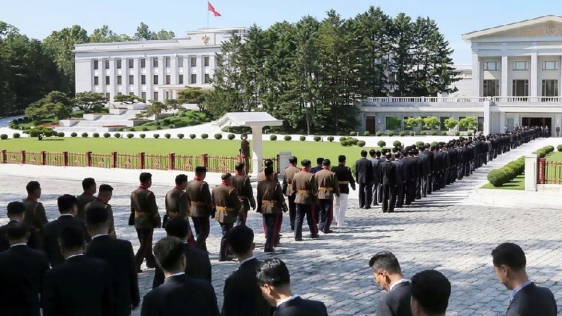 giua luc dich covid19 cang thang va nhung nghi ngo tu my trieu tien bat dau phien hop quan trong