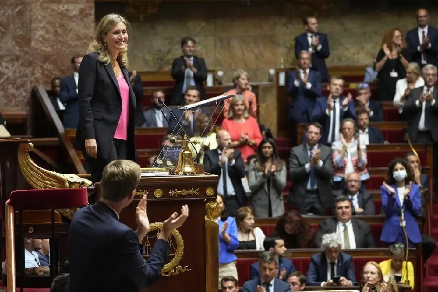 Pháp công bố nữ Chủ tịch Hạ viện đầu tiên, Liên minh cầm quyền của Tổng thống Macron đón tin vui. (Nguồn: Tribune de Geneve)