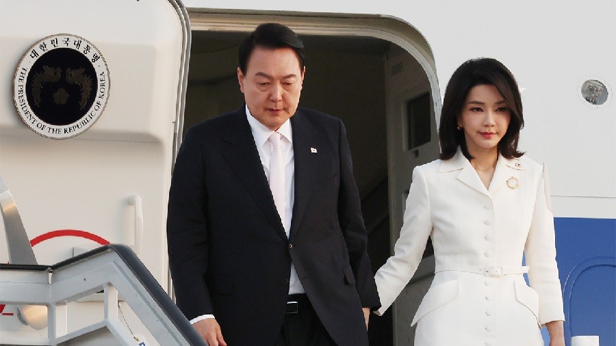 Lãnh đạo Nhật Bản-Hàn Quốc tiếp xúc, mong muốn 'trạng thái lành mạnh' trong quan hệ song phương. (Nguồn: Arirang)