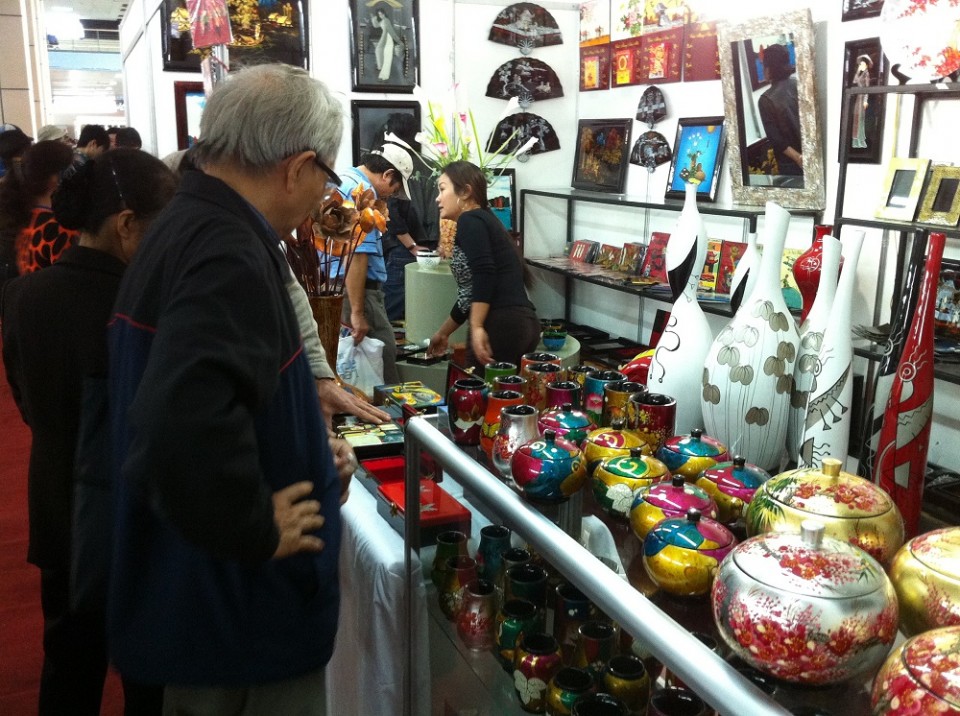 chap canh cho thu cong my nghe viet