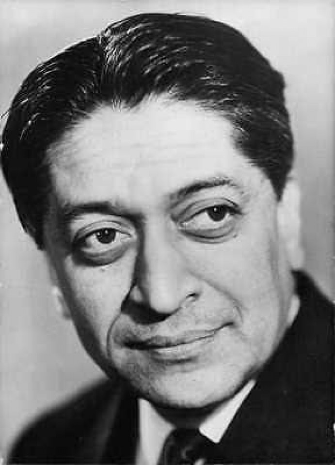 Vĩnh biệt chiến sĩ hoà bình quốc tế vinh biet chien si hoa binh quoc te