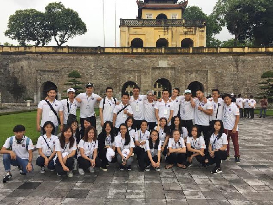 khoi hanh chuyen di ve nguon coi