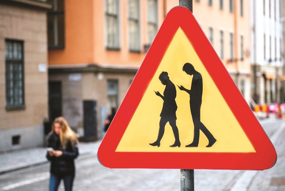 con nghien smartphone se thanh chuan muc