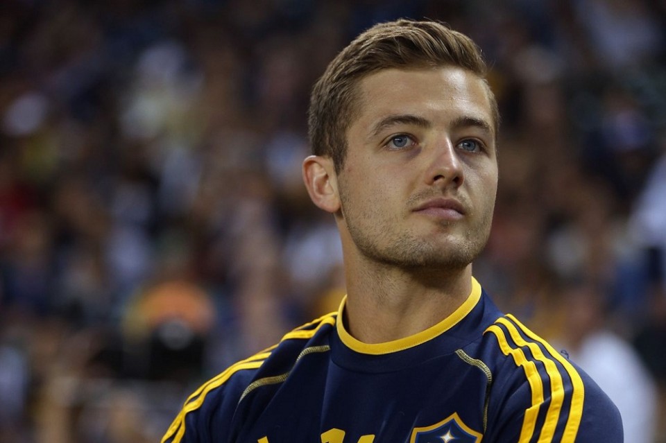 bong da chuyen nghiep co hoi cho nguoi dong tinh