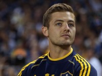 su phan biet doi xu gay hai cho giac ngu nhu the nao