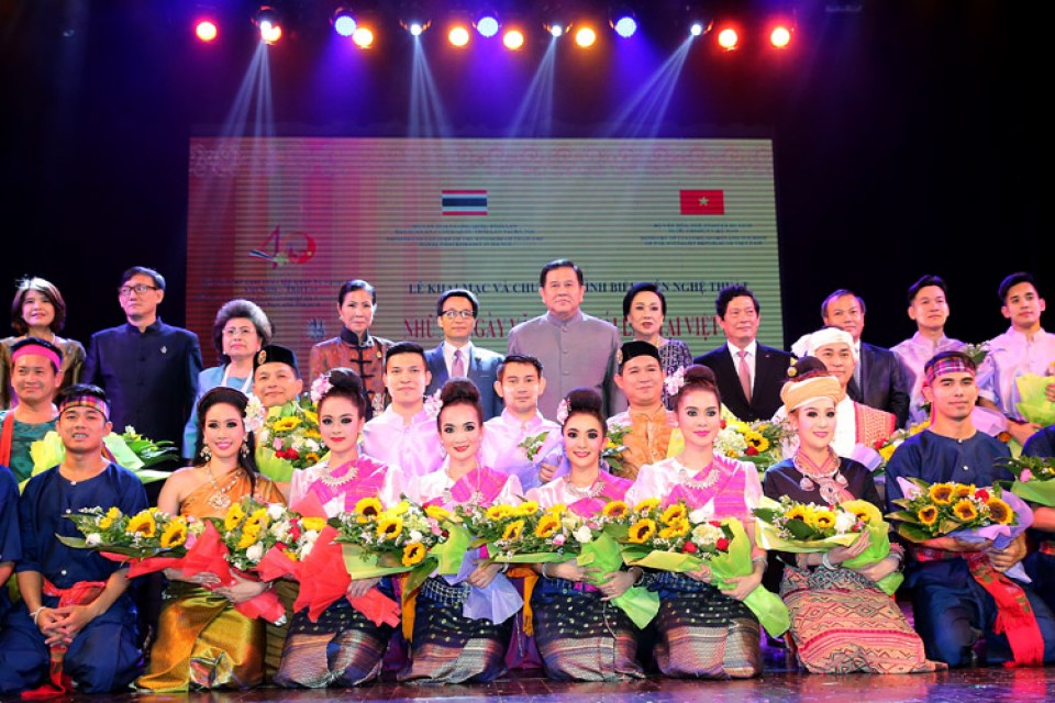 khai mac nhung ngay van hoa thai lan tai viet nam