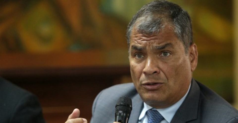toa an ecuador ra lenh bat giam cuu tong thong rafael correa