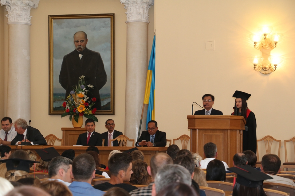 dai su nguyen anh tuan du le tot nghiep cao hoc chuyen nganh ngon ngu va van hoc viet nam