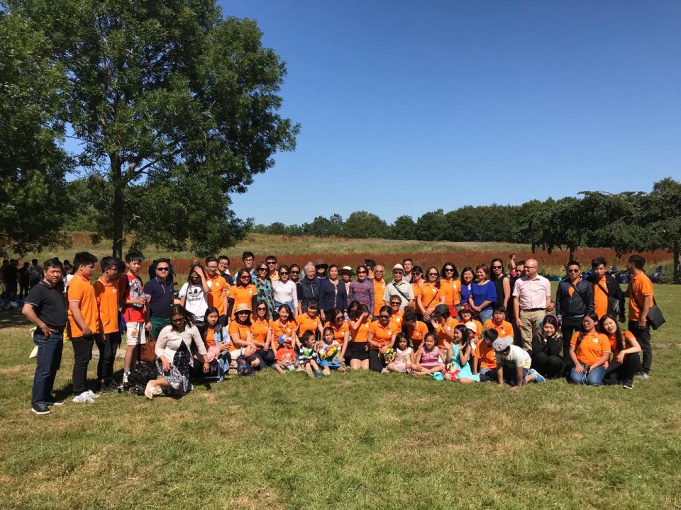 trai he thanh nien viet nam tai ha lan lan thu nhat