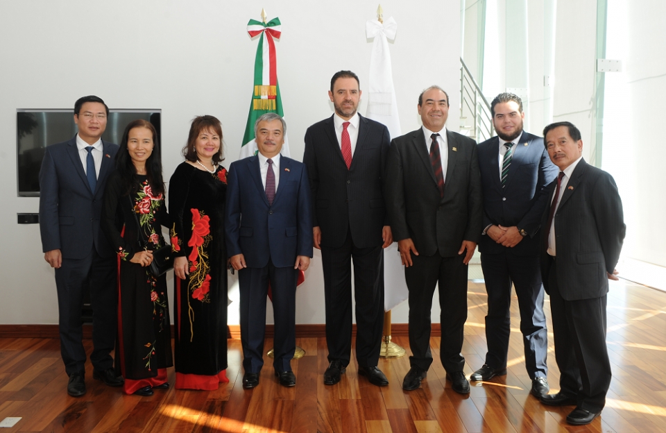 thuc day hop tac giua cac dia phuong mexico viet nam