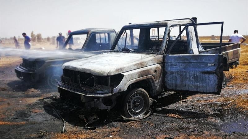 danh bom xe gay nhieu thuong vong tai phao dai cua quan doi mien dong lybia