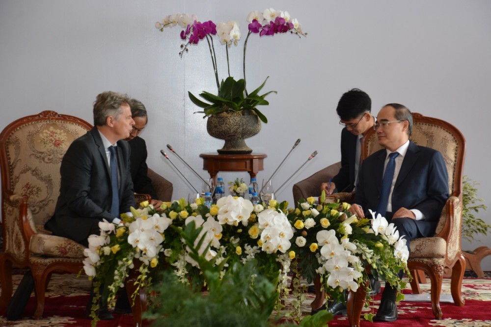 bi thu thanh uy nguyen thien nhan tiep bi thu toan quoc dang cong san phap