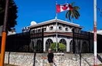 Canada mở lại dịch vụ lãnh sự tại Cuba sau các 'vấn đề sức khỏe'