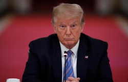 Dịch Covid-19: Kỷ lục hơn 60.000 người nhiễm mới ở Mỹ, Tổng thống Trump vẫn kiên quyết mở cửa trường học 