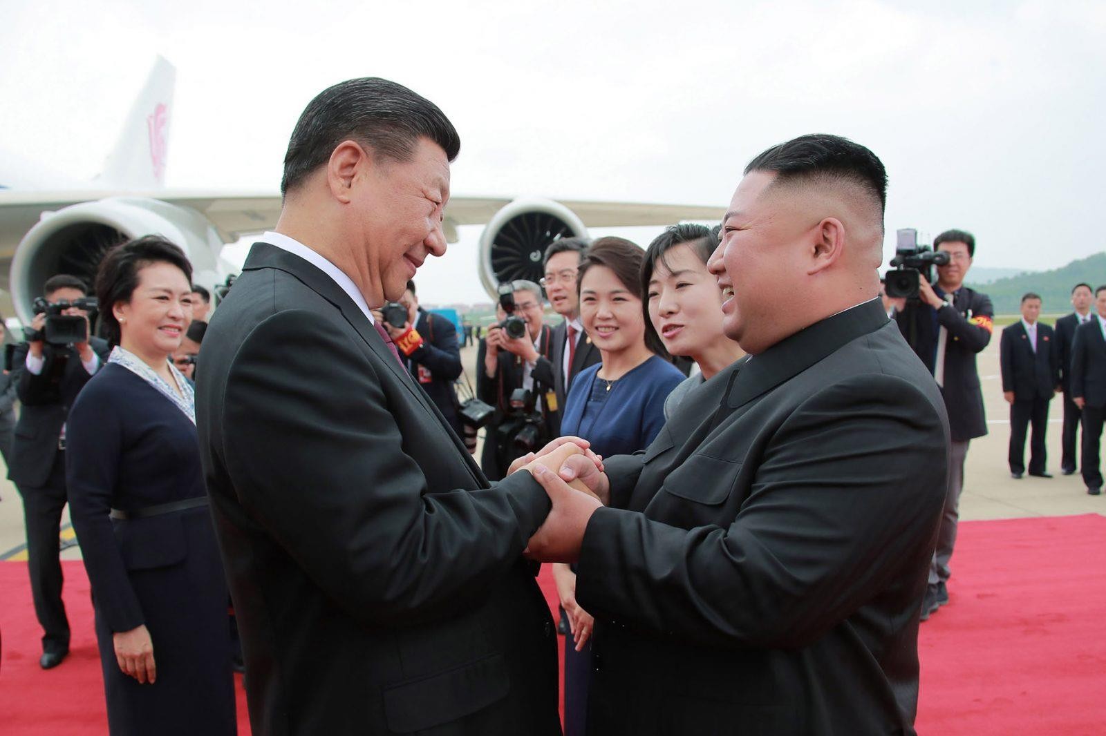 Chủ tịch Triều Tiên gửi lời chúc tới 'người anh em' Trung Quốc, khẳng định tình bạn chiến đấu sắt son. (Nguồn: Reuters)