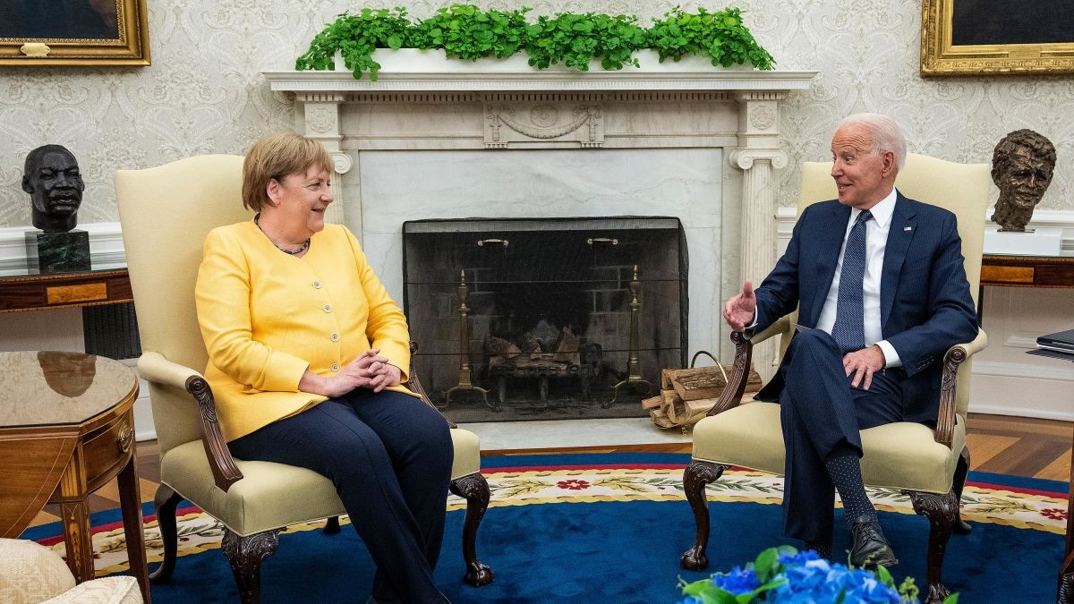 Sau thời kỳ băng giá, Tổng thống Mỹ gọi Thủ tướng Đức là 'người bạn tuyệt vời', thái độ với Dòng chảy phương Bắc 2 ra sao? (Nguồn: CNN)