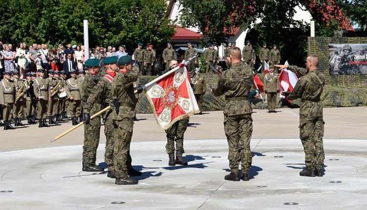 Ba Lan tuyên bố xây dựng lực lượng quân tình nguyện, nhắc gì về Nga?. (Nguồn: Twitter)