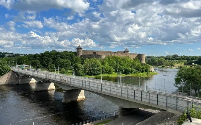 Estonia tung 'đòn' mới nhằm vào công dân Nga, Ba Lan khẳng định hoàn toàn ủng hộ. (Nguồn: ERR)