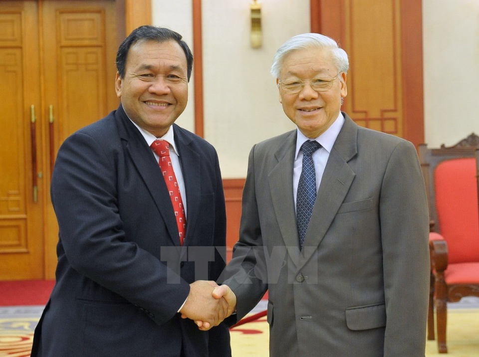 tong bi thu nguyen phu trong tiep dai su campuchia hul phany