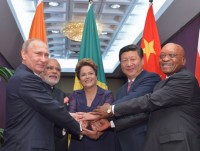 cang thang tai nam a phu bong hoi nghi thuong dinh brics