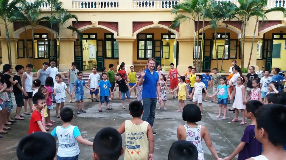 quan nhan my lam giao lang o viet nam