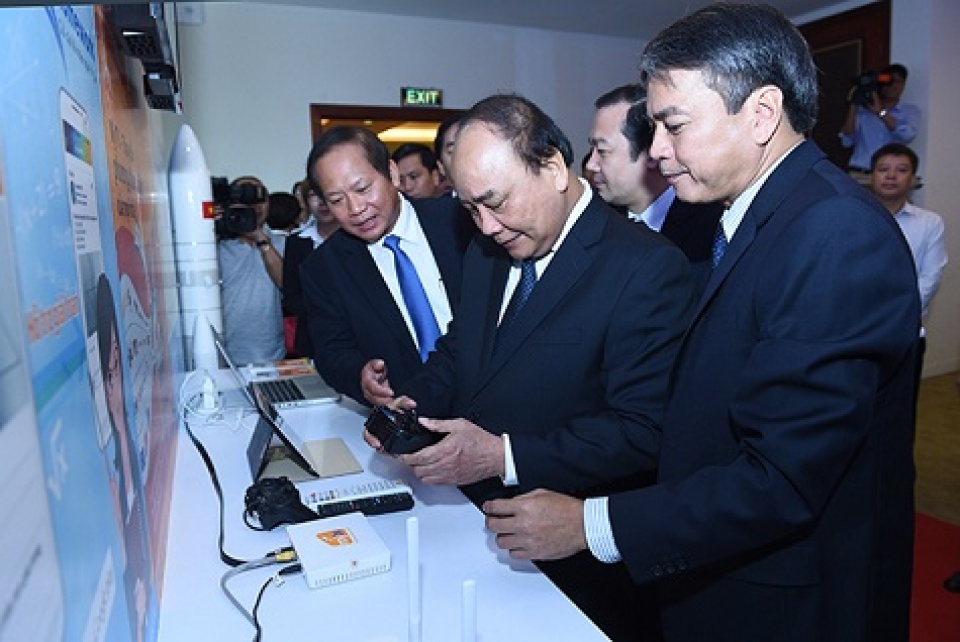 thu tuong tai co cau thi khong ngai va cham