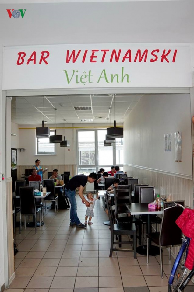 cho nguoi viet tai warsawa thu do cua ba lan