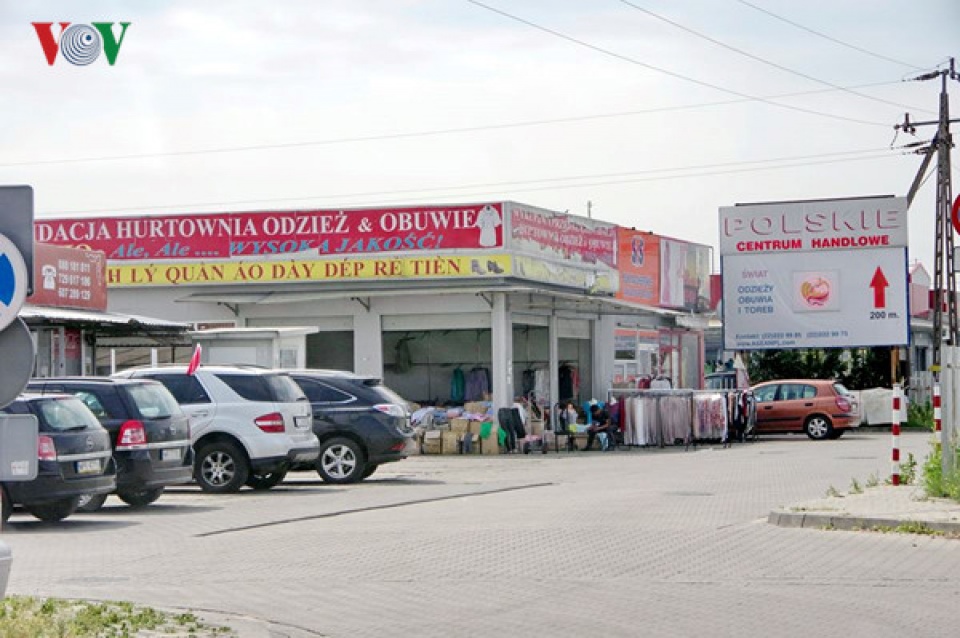 cho nguoi viet tai warsawa thu do cua ba lan