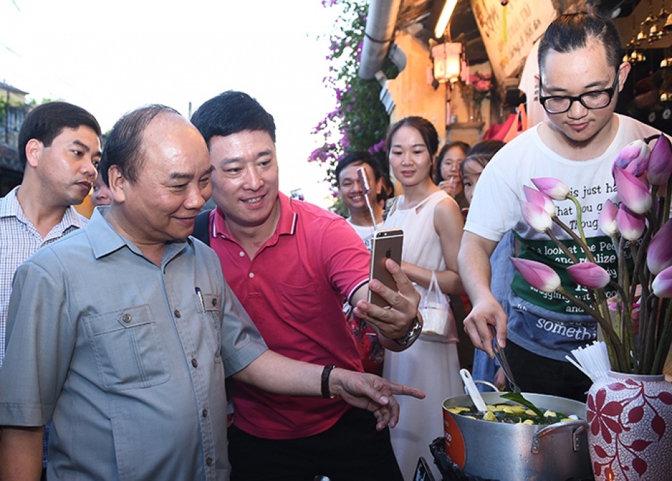 thu tuong nhan manh 3 yeu to lam du lich thanh cong