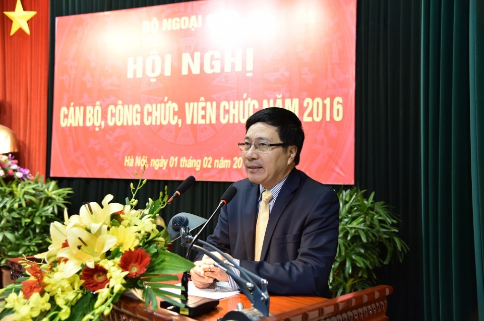 luon co nhung lan dau tien trong cong tac doi ngoai