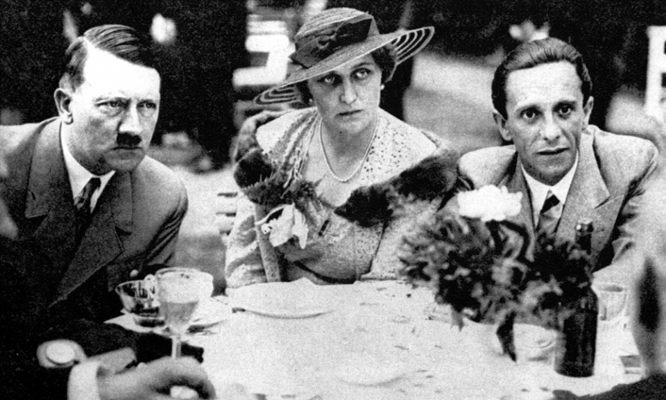 chuyen chua ke ve nguoi dan ong than can nhat cua hitler