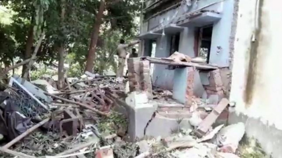 an do danh bom tai van phong dang quoc dai trinamool o tay bengal