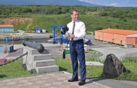 Thủ tướng Nga thăm hòn đảo tranh chấp, Nhật Bản nói đó là hoạt động vô cùng đáng tiếc