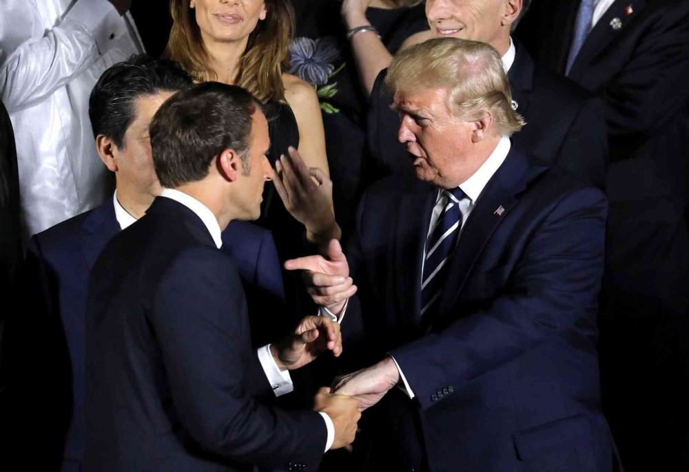 tong thong my cao buoc lanh dao phap gui toi iran nhung tin hieu lon xon