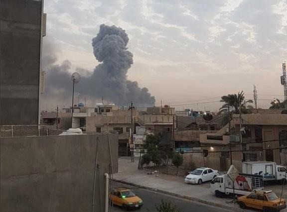 iraq no lon o can cu quan su tai baghdad gay nhieu thuong vong