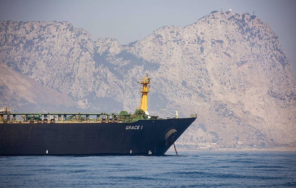 sieu tau cho dau grace 1 roi gibraltar