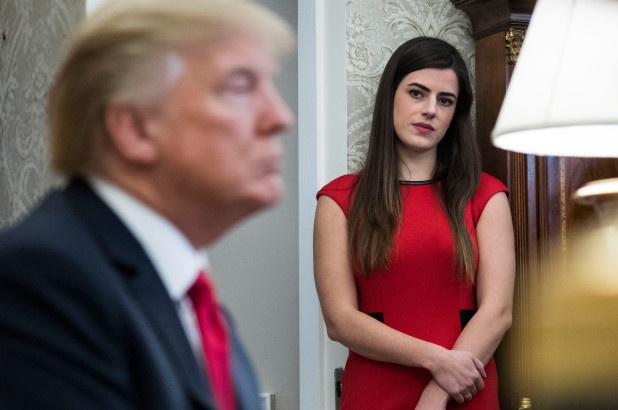 tiet lo thong tin noi bo va gia dinh tong thong my nguoi gac cong cua ong trump thoi viec