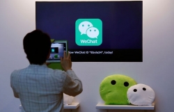Căng thẳng Mỹ-Trung Quốc: Sau TikTok, Washington triệt luôn 'cần câu cơm' WeChat của Tencent