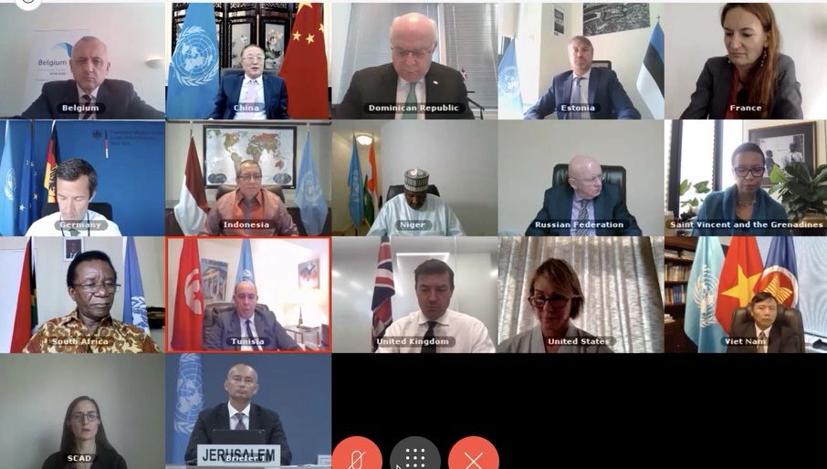 hoi-dong-bao-an-thao-luan-ve-trung-dong-bao-gom-van-de-palestine