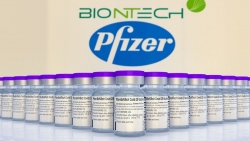 Vaccine Covid-19: Tiêm mũi Pfizer/BioNTech thứ 3 tạo bảo vệ mạnh nhất trước mọi biến thể hiện có, bao gồm Delta