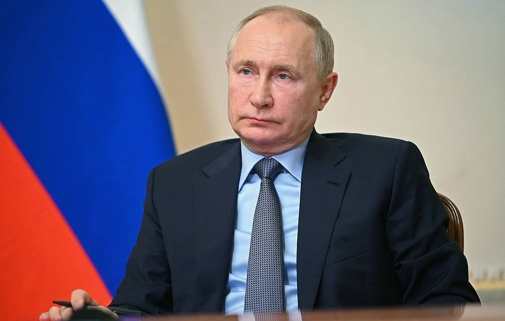 Tổng thống Nga hy vọng được bảo vệ sau khi phải tự cách ly