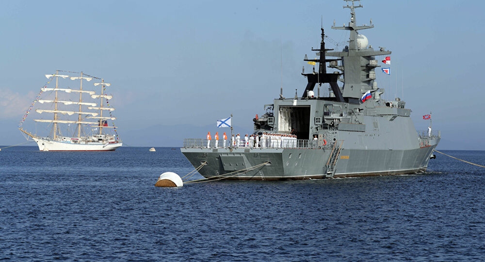 Hải quân Nga phóng tên lửa đất đối không trên biển Nhật Bản