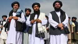 Taliban huy động đặc nhiệm đến sân bay Kabul, muốn 'kết giao' với Mỹ và thế giới