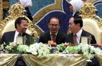 cong dong nguoi viet tai brunei tung bung don xuan dinh dau