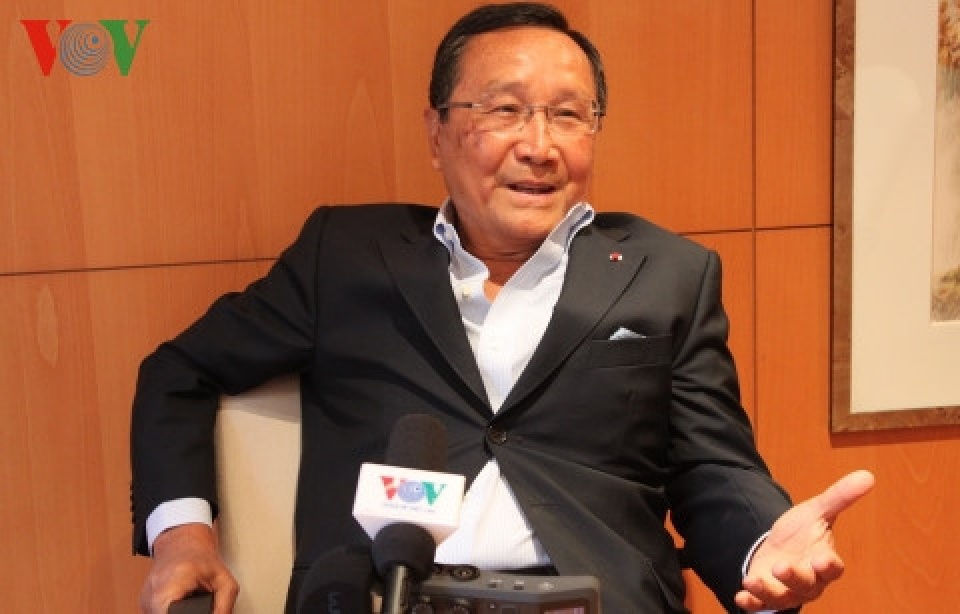 nhung nguoi goc viet se thap tung tong thong phap den tham viet nam